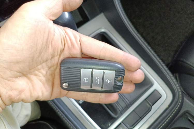 Used MG 6 2017 20T Automatic Luxury Smart Connect Version China V Standard