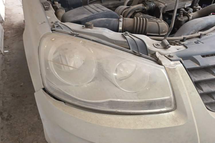 Used Great Wall Wingle 5 2011 2.8T Business Edition Elite Version Right Front Headlight