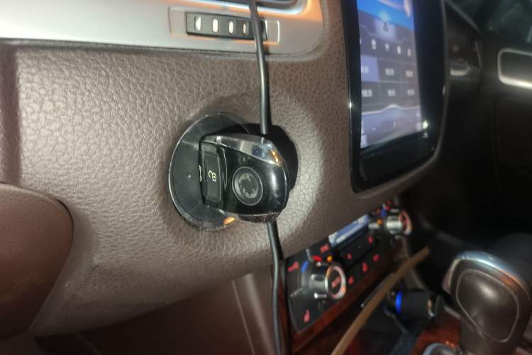 Used Volkswagen Touareg 2014 3.0 TSI New Edition
