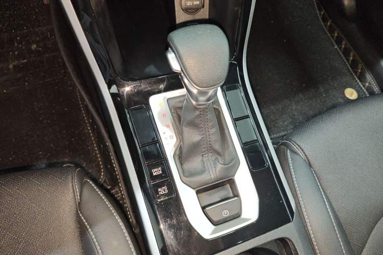 Used Kia K3 2021 1.5L CVT Fashion Edition Gear Lever