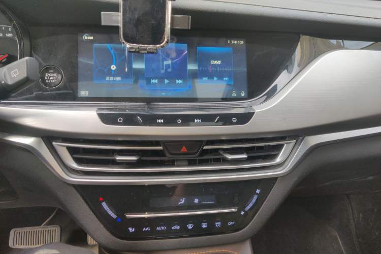 Used CHANGAN CS35PLUS 2019 1.6L Automatic Changlian Edition Audio And AC Panel