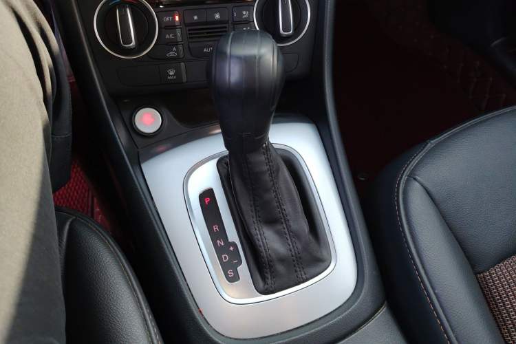 Used Audi Q3 2017 30 TFSI Fashion Model
