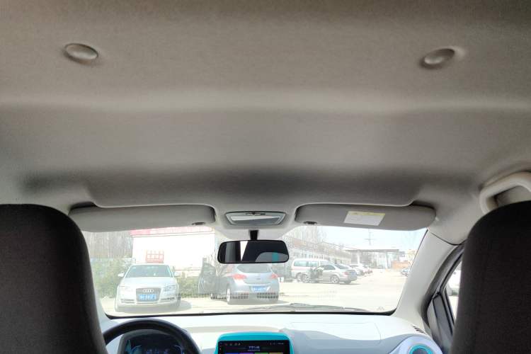 Used JMEV Xiao Qilin 2023 Joyful Edition 201km Comfort Model Headliner