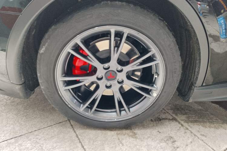 Used Tesla Model Y 2023 Rear-Wheel-Drive Version
