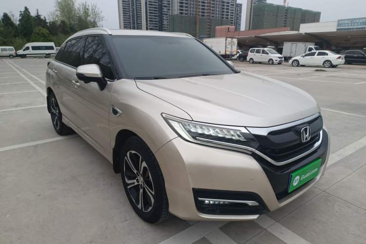 Used Honda UR-V 2017 370TURBO 2WD Prestige Edition China V Front Right 45 Deg