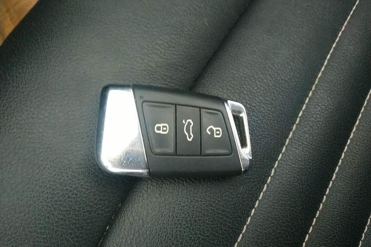 Used Volkswagen Magotan 2020 330TSI DSG Leading Model Vehicle Key