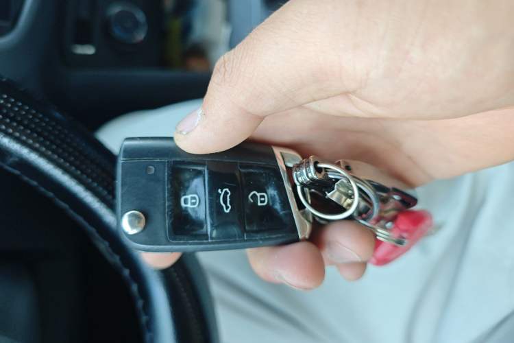 Used Volkswagen Tiguan L 2019 330TSI Automatic Two-Wheel Drive Luxury Edition China VI Standard