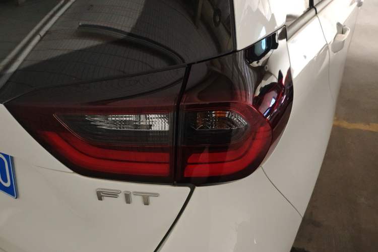 Used Honda Fit 2021 1.5L CVT Trend Edition Right Rear Taillight