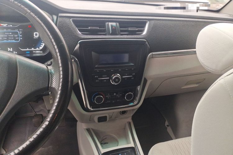 Used Sunlong Dishangtie 510 2022 Pure Electric Van