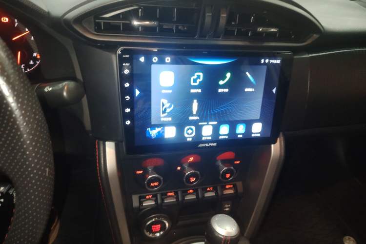 Used Toyota 86 2013 2.0L Automatic Luxury Version
