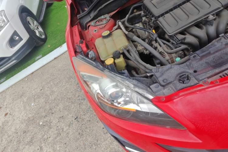 Used Mazda 3 2011 Sedan 1.6L Automatic Elite Model Right Front Headlight