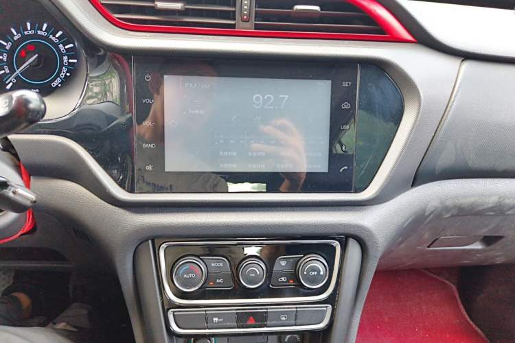 Ojetý Chery Tiggo 3 2016 1.6L Manual ZhiShang Edition