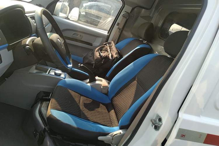 Used Jinbei New Hiace EV 2023 Profit-Making Type Left Front Seat