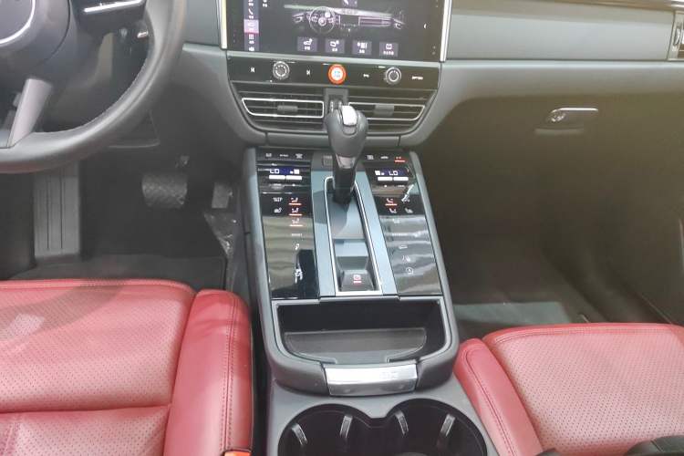 Used Porsche Macan 2023 Macan 2.0T