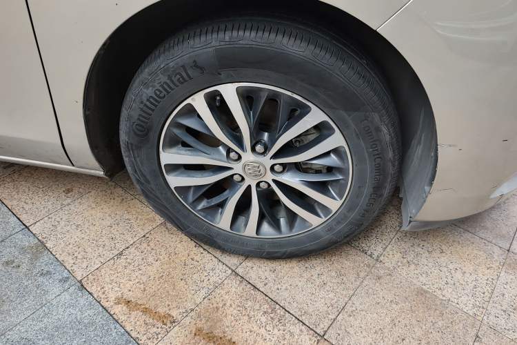 Used Buick GL8 2017 ES 28T Luxury Model China V Standard