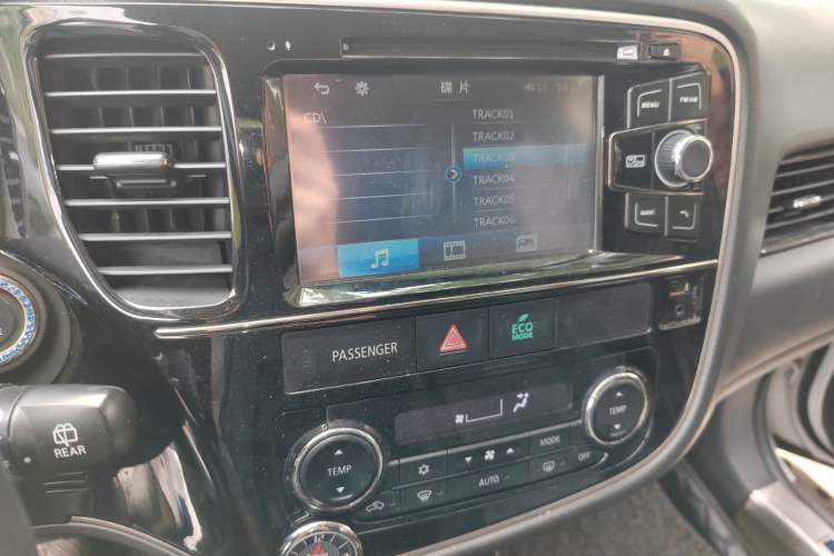 Used Mitsubishi Outlander 2016 2.4L 4x4 Elite Edition 5 Seats