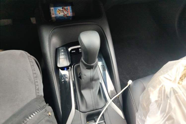 Used Toyota Levin 2019 185T CVT Luxury Edition China VI Standard Gear Lever