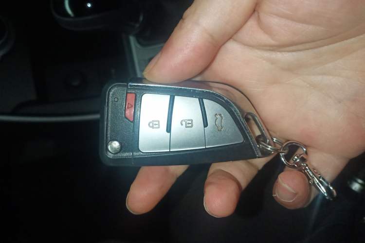 Used Hyundai Elantra (5th Generation / Langdong) 2012 1.6L Automatic Fashion Edition