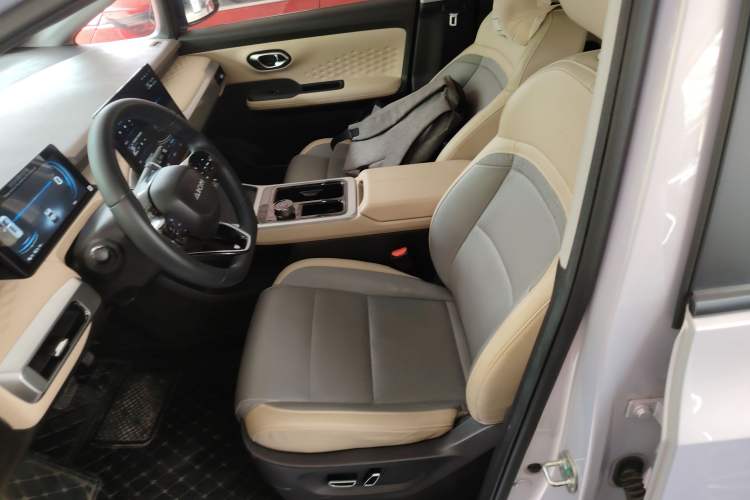 Used AION Y 2021 70 Intelligent Dynamic Edition