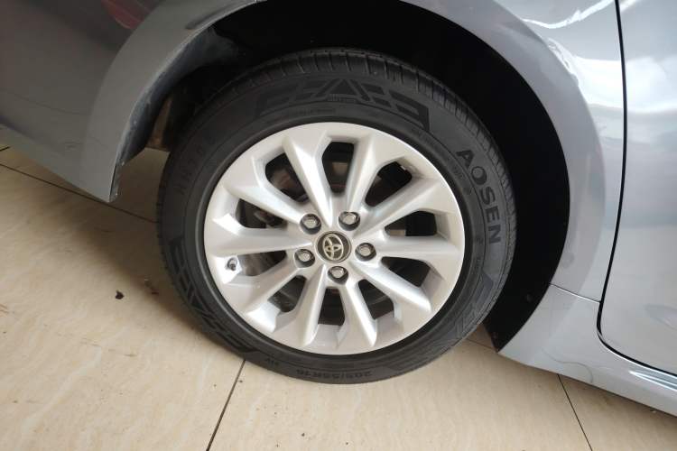 Used Toyota Corolla 2021 Dual-Motor 1.8L E-CVT Elite Edition Exterior 5