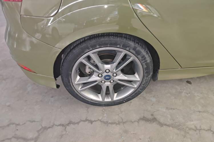 Used Ford Focus 2017 Hatchback EcoBoost 180 Automatic Sport Model
