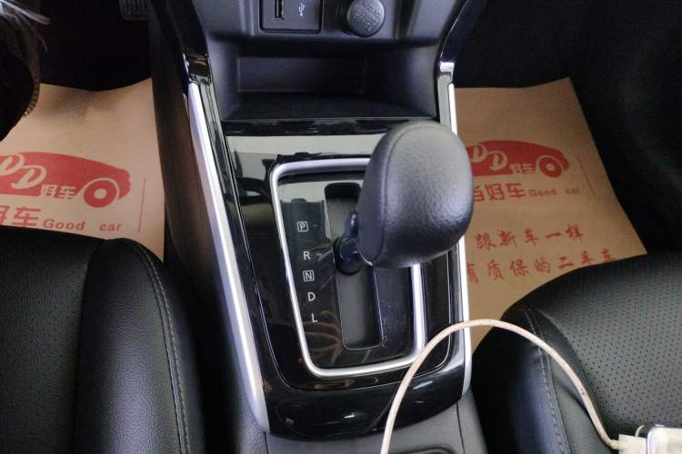 Used Nissan Sylphy 2022 Classic 1.6XL CVT Luxury Edition Gear Lever