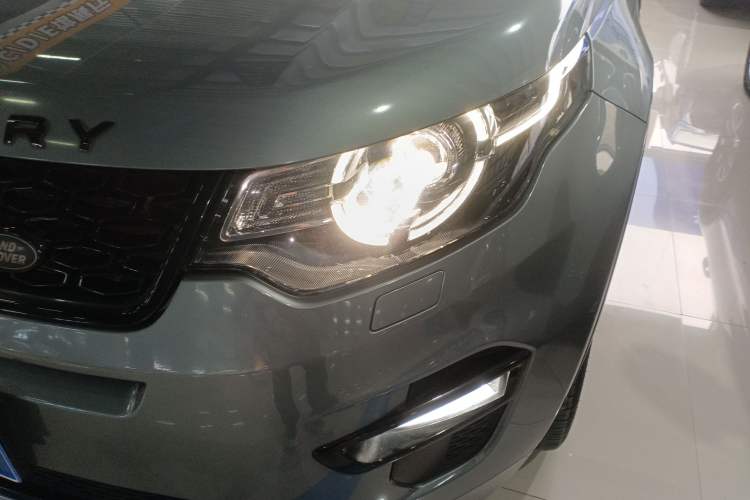 Used Land Rover Discovery Sport 2019 240 PS SE Dynamic Version China VI Standard