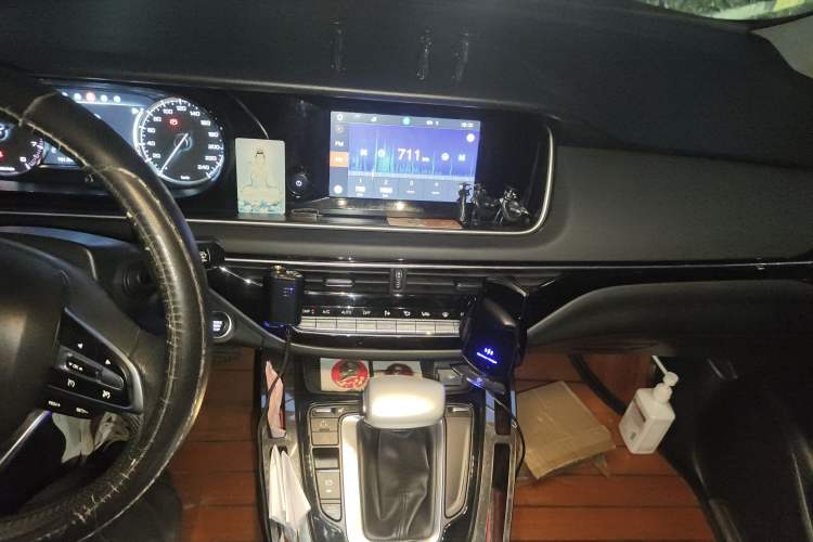 Used GAC Trumpchi M6 2021 270T DCT Luxury Edition (7-seater)