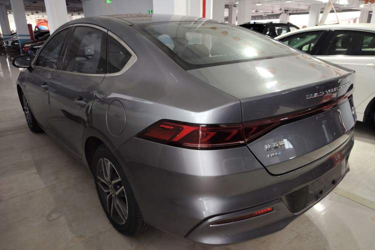 Used BYD Qin PLUS 2021 DM-i 55KM Flagship Model

