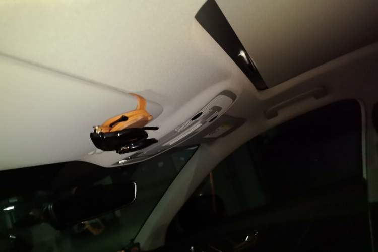 Used Audi Q2L 2022 35 TFSI Fashion Dynamic Model Headliner