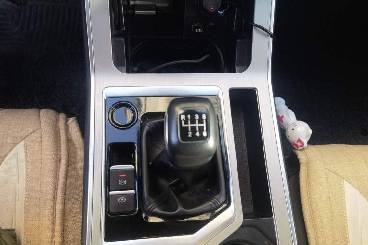 Used JETOUR X70 2020 1.5T Manual Comfort Edition 5 Seats Gear Lever