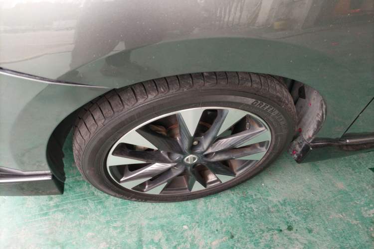 Used Nissan Lannia 2020 1.6L CVT Smart Connect Smart Cool Edition
