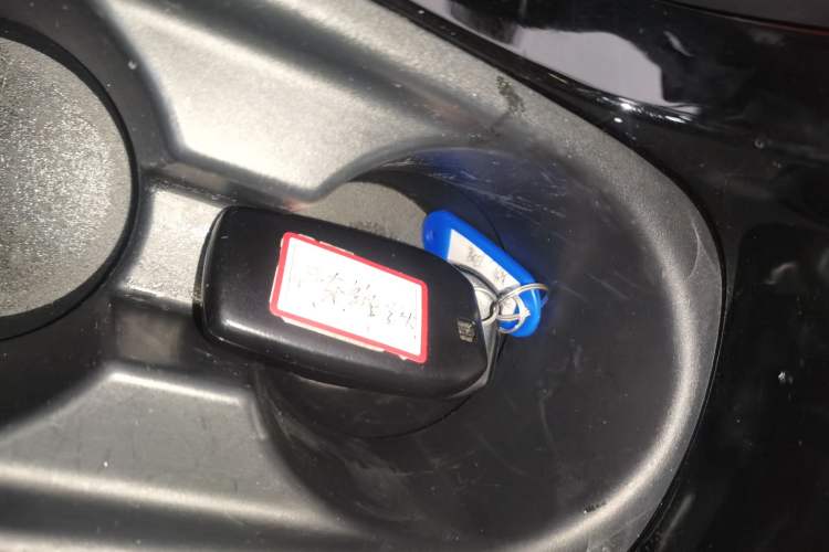 Used Toyota FRONTLANDER 2022 2.0L CVT Luxury PLUS Edition Interior 1