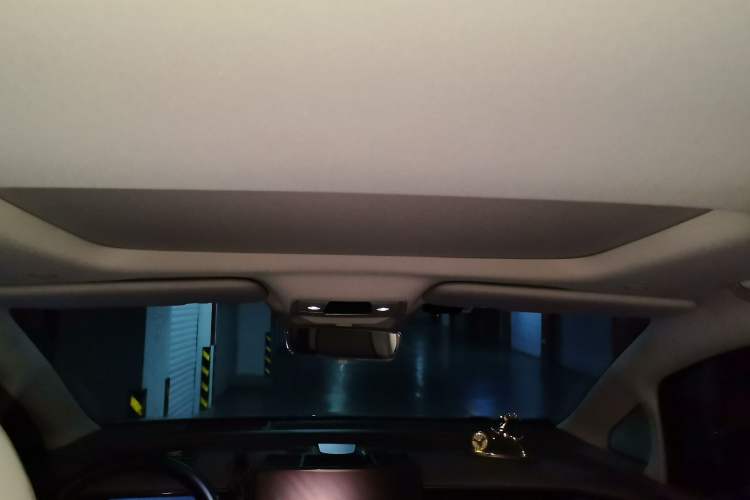 Used Denza D9 2022 DM-i 970 Four-Wheel Drive Prestige Model
