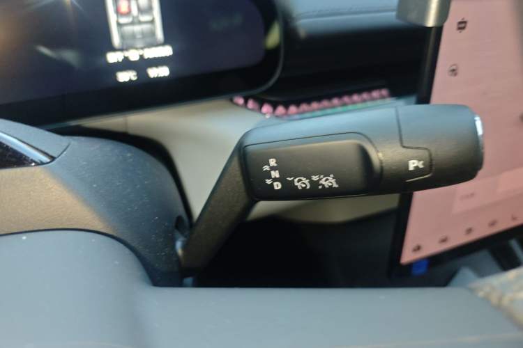 Used Zeekr 007 2024 Rear-Drive Intelligent Driving Version 75 kWh
