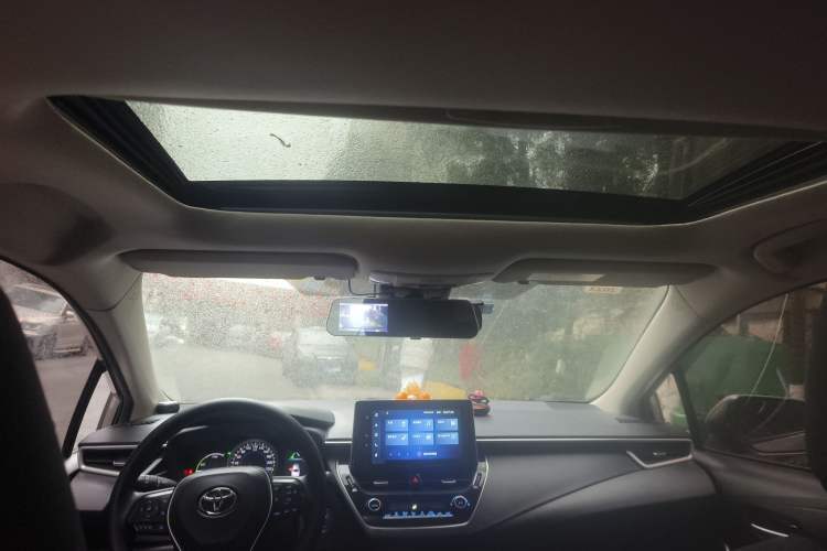 Used Toyota Corolla 2021 Dual-Motor 1.8L E-CVT Elite Edition