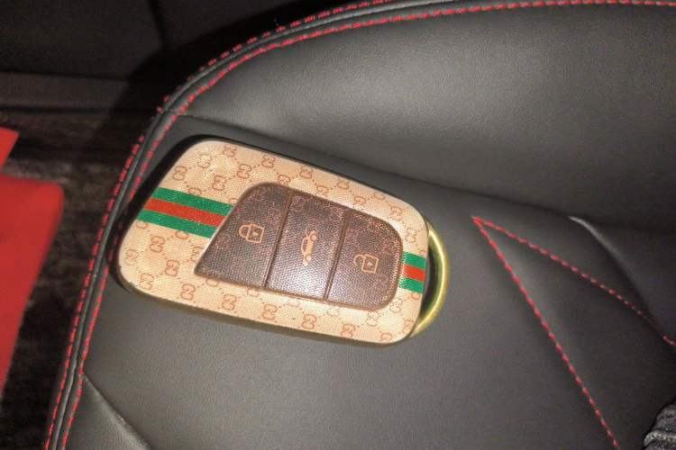 Used Chery QQ Little Ant 2022 Sweet Pink Edition Half-Sugar Version Lithium Iron Phosphate 30 kW 301 km
