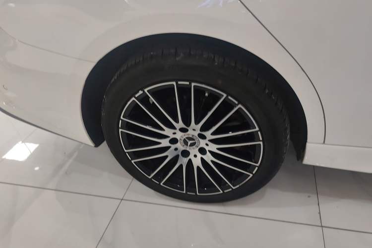 Used Mercedes-Benz C-Class 2024 Restyled C 260 L Sport Edition