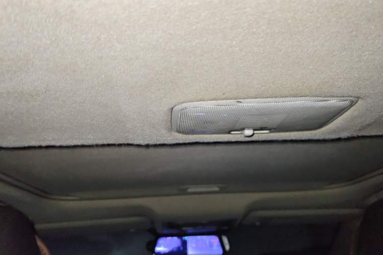 Used Toyota Levin 2017 Revised Dual-Engine 1.8H GS E-CVT Elite Sunroof Version China V Standard
