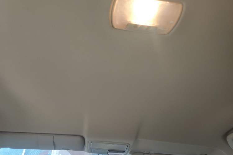 Used Honda CR-V 2010 2.0L automatic two-wheel drive urban version Headliner