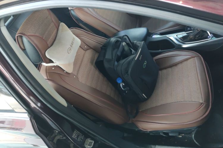 Used GAC Trumpchi GA6 2015 1.8T DCT Luxury Navigation Model
