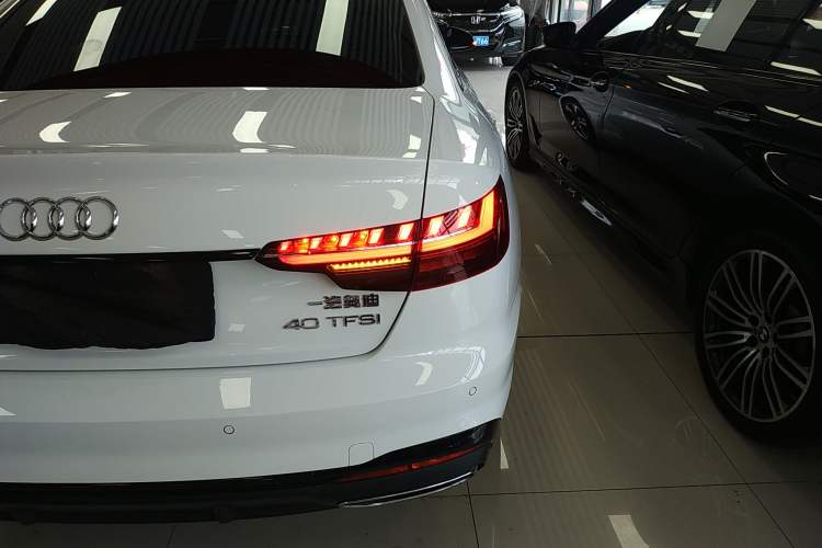 Used Audi A4L 2022 40 TFSI Luxury Dynamic Model