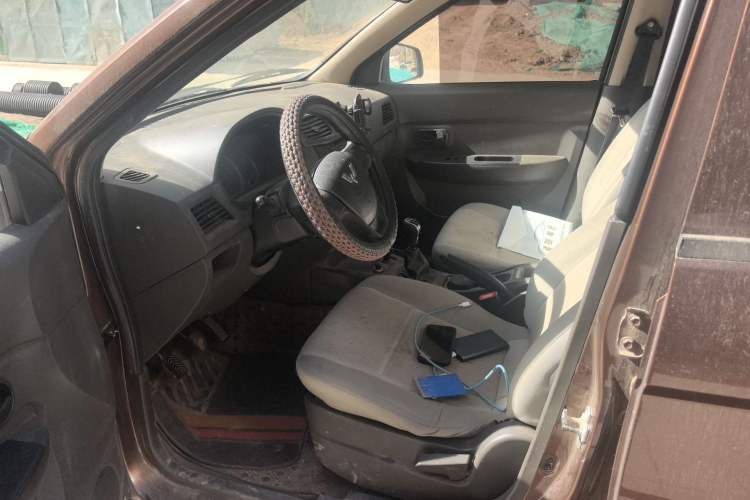 Used Wuling Hongguang 2015 1.2L S Base Model China V Standard