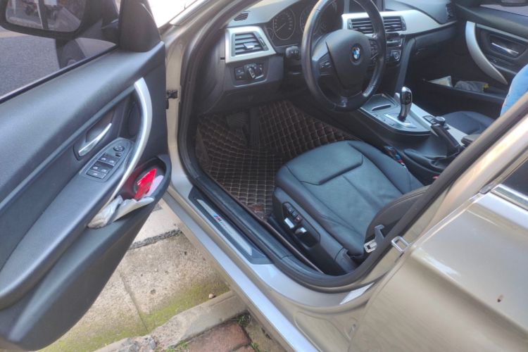 Used BMW 3 Series 2016 320Li Ambition Model