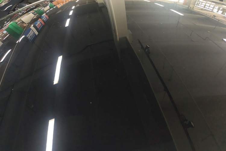 Used Tesla Model Y 2024 Long-Range All-Wheel-Drive Version
