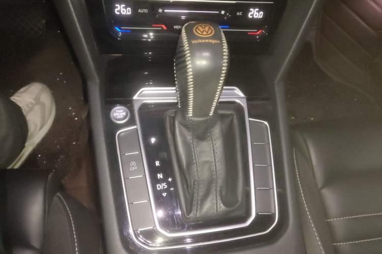 Used Volkswagen Magotan 2020 330TSI DSG Leading Model Gear Lever
