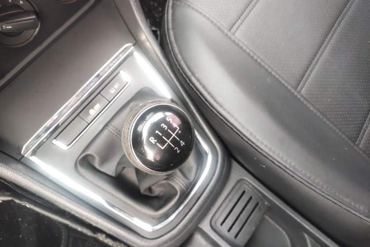 Used Volkswagen Bora 2019 Bora Legend 1.5L Manual Fashion Edition China VI Standard Gear Lever