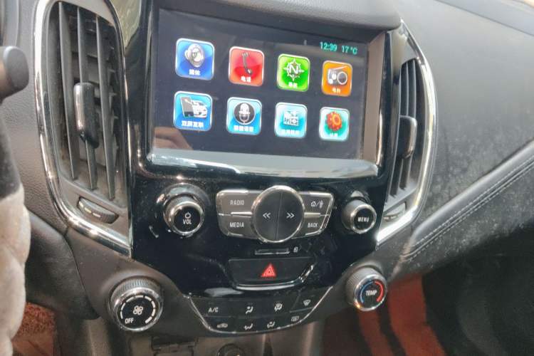 Used Chevrolet Cruze 2015 1.5L Automatic Luxury Edition