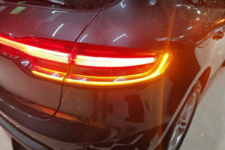 Used Porsche Macan 2024 Macan 2.0T