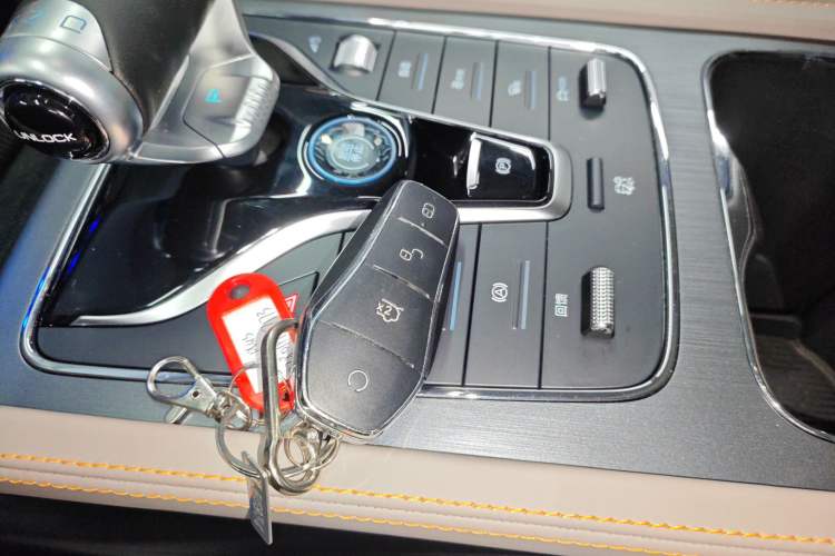 Used BYD Yuan PLUS 2024 Honor Edition 510KM Beyond Model
